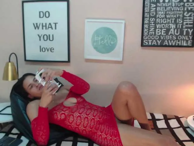 Live sex webcam photo for CrissAndLucy #277033288