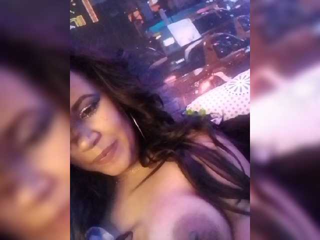 Live sex webcam photo for CrissMartiin #272652167