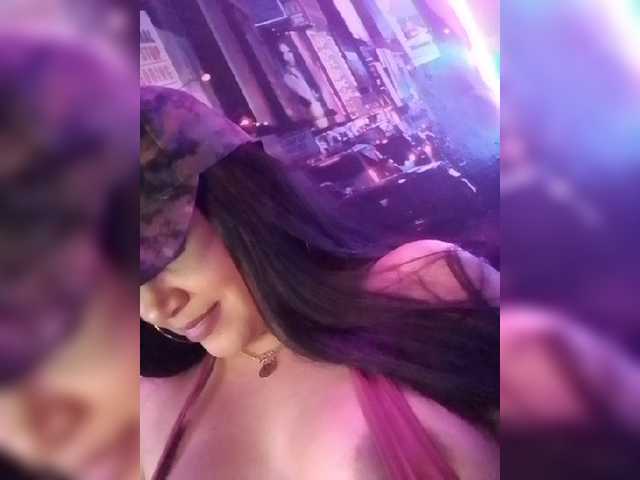 Live sex webcam photo for CrissMartiin #273095905