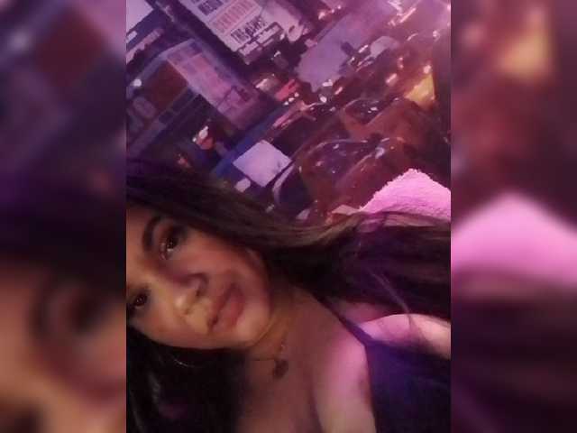 Live sex webcam photo for CrissMartiin #273194564