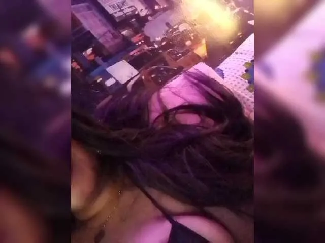 Live sex webcam photo for CrissMartiin #273320510