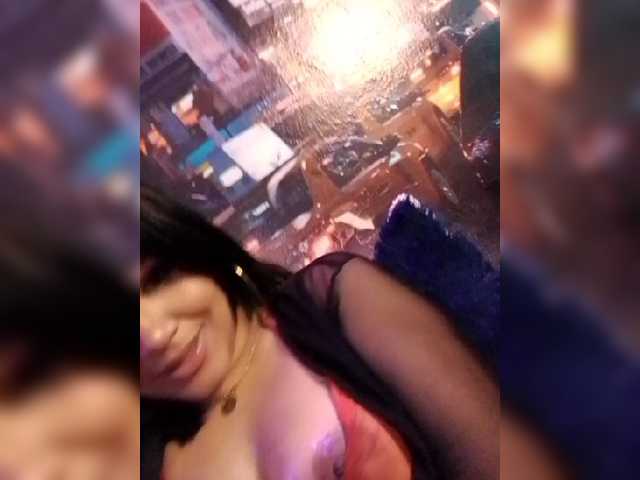 Live sex webcam photo for CrissMartiin #273872472