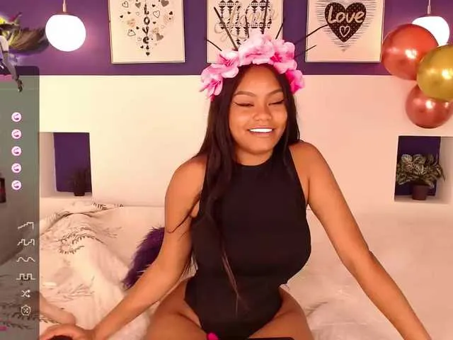 Live sex webcam photo for CrissMillerr1 #276607061