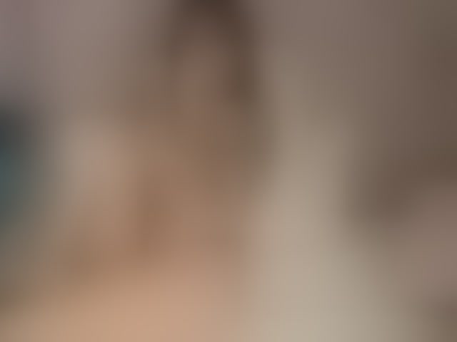 Live sex webcam photo for CrissySmile #294033216