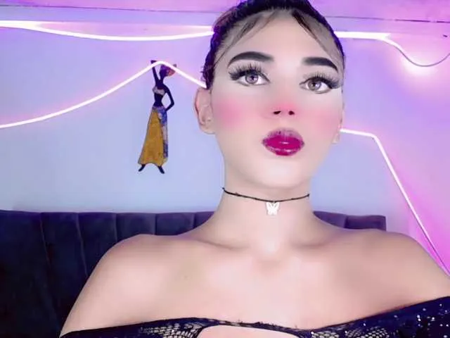 Live sex webcam photo for Cristal-Doll #291632793