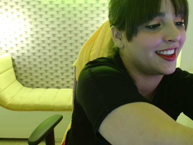 Live sex webcam photo for CristalGoldXd #275899705