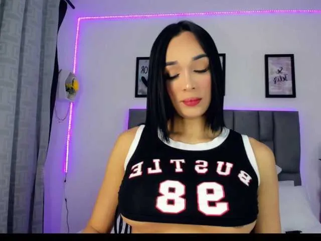 Live sex webcam photo for CristalJimenz #275522302