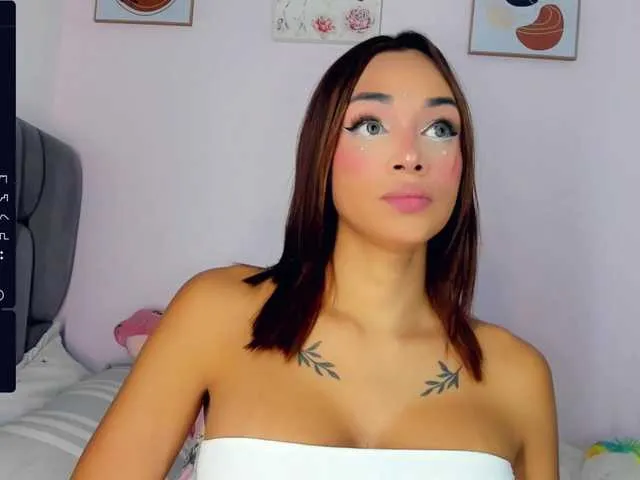 Live sex webcam photo for CristalJimenz #276603972