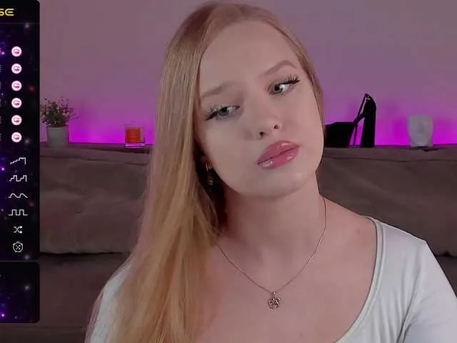 Live sex webcam photo for CristalWilliams #288617698