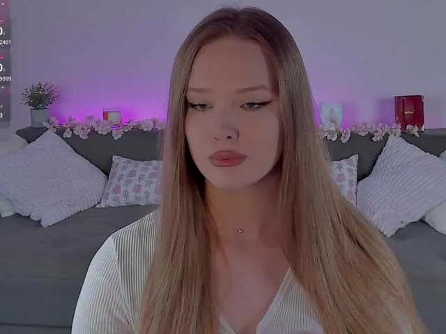 Live sex webcam photo for CristalWilliams #290522887