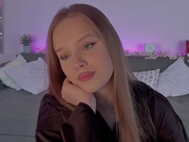 Live sex webcam photo for CristalWilliams #290712449