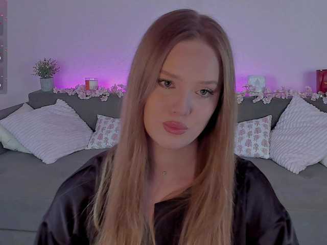 Live sex webcam photo for CristalWilliams #290767567