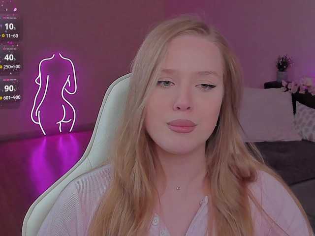 Live sex webcam photo for CristalWilliams #291155180