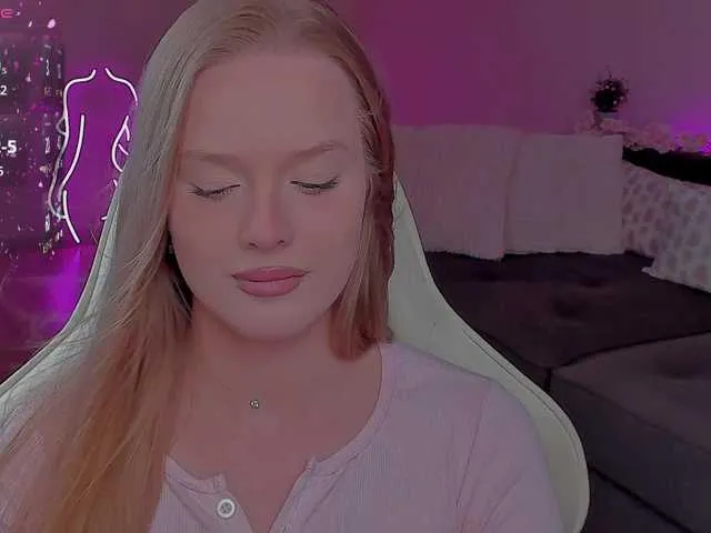 Live sex webcam photo for CristalWilliams #291490235