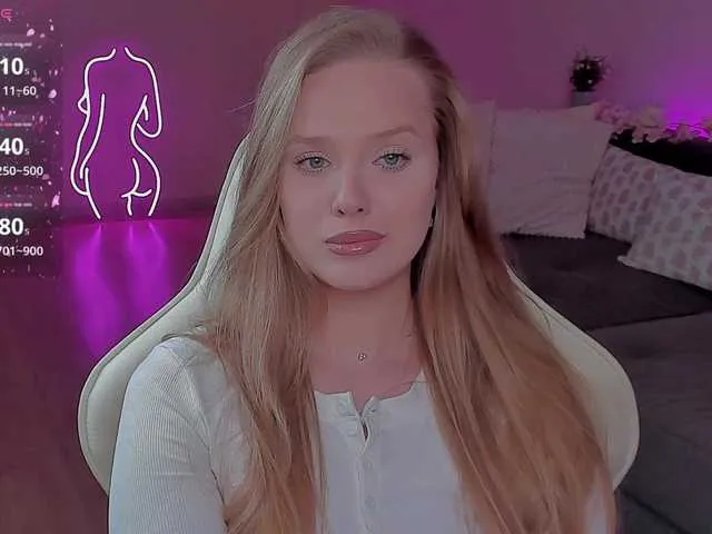 Live sex webcam photo for CristalWilliams #292291753