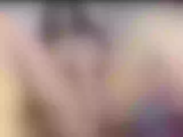 Live sex webcam photo for Cristalevains #291443640