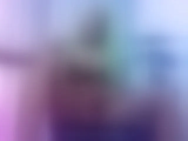 Live sex webcam photo for Cristalevains #292818606