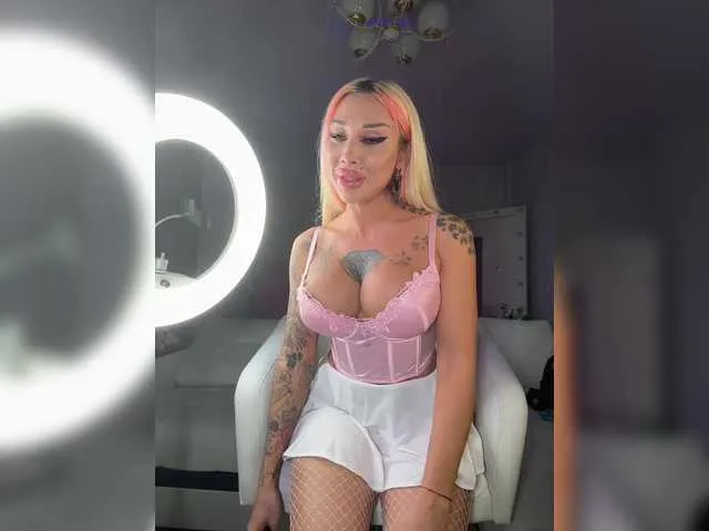 Live sex webcam photo for Cristalkate #290869542