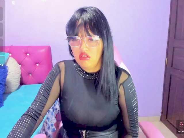 Live sex webcam photo for Cristaln07 #291608848