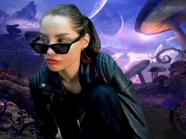 Live sex webcam photo for CristenDolie #273561221