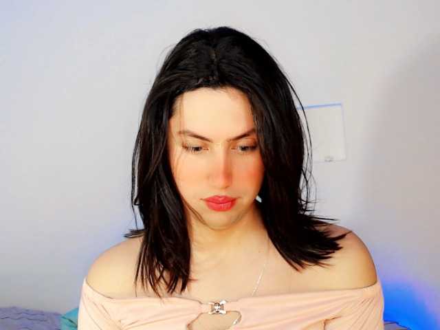 Live sex webcam photo for Cristina-Rose #292412285