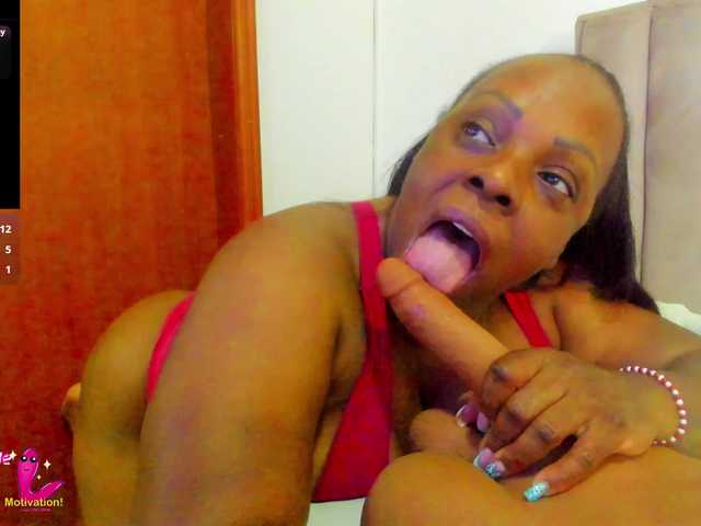 Live sex webcam photo for CristineSexy #292060926