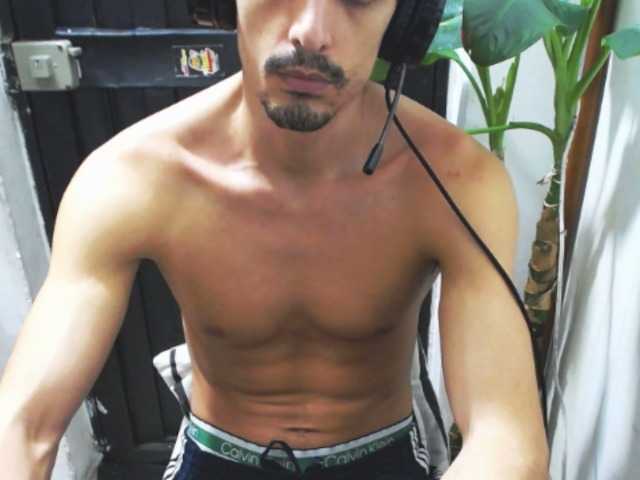 Live sex webcam photo for CristoMax69 #273170906