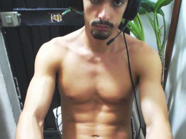 Live sex webcam photo for CristoMax69 #273231954