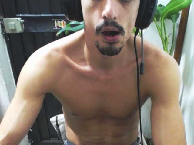 Live sex webcam photo for CristoMax69 #273247133