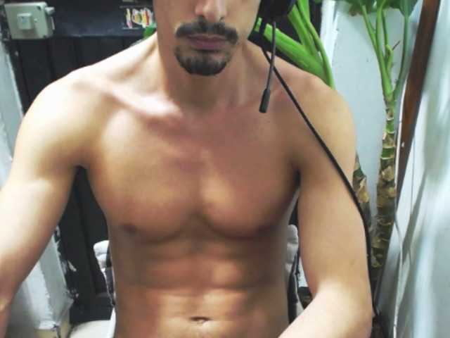 Live sex webcam photo for CristoMax69 #273253919