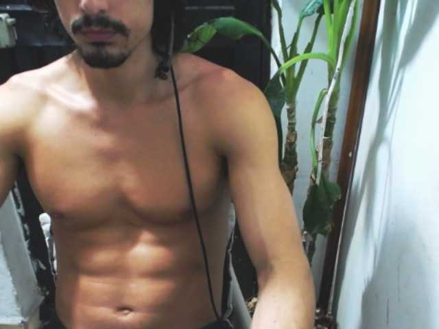 Live sex webcam photo for CristoMax69 #273333577