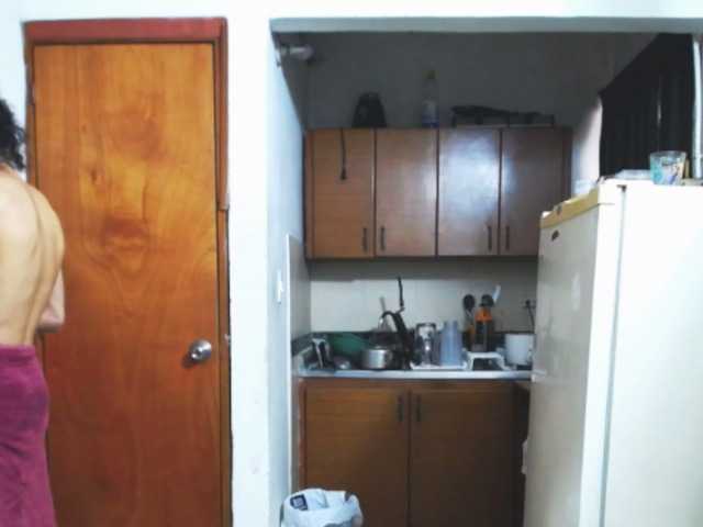 Live sex webcam photo for CristoMax69 #273349048