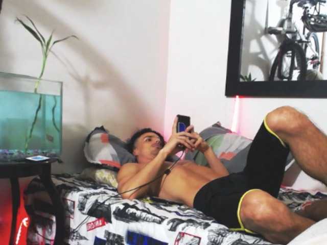 Live sex webcam photo for CristoMax69 #273578599