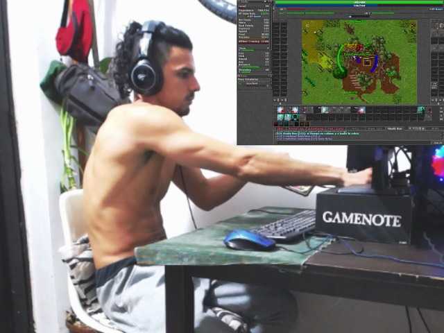 Live sex webcam photo for CristoMax69 #273647922