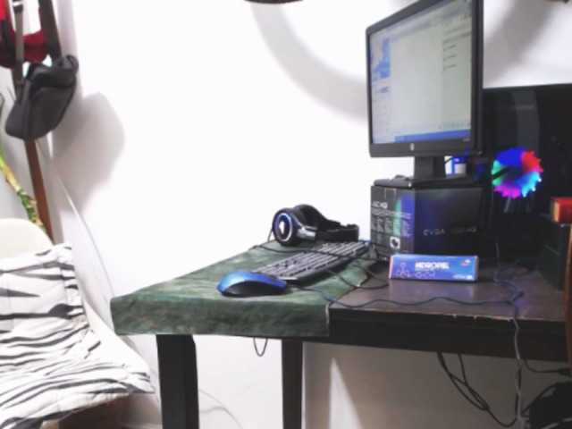 Live sex webcam photo for CristoMax69 #274137161