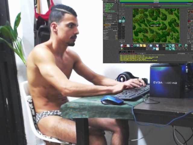 Live sex webcam photo for CristoMax69 #274250825