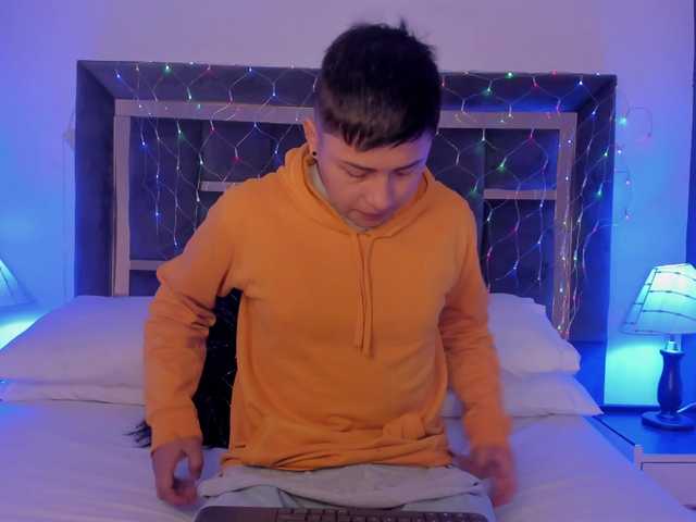 Live sex webcam photo for CristoferGraff #276298587