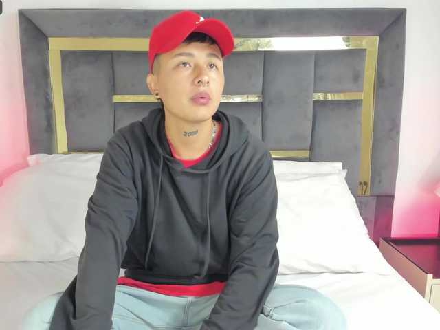 Live sex webcam photo for CristoferGraff #276326909