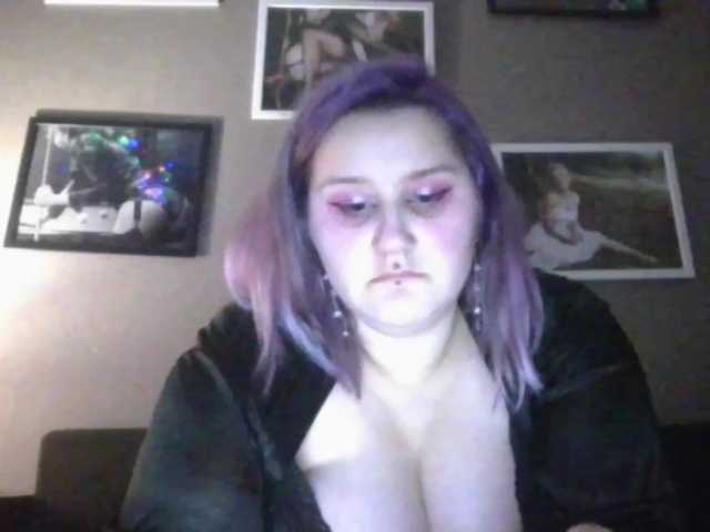 Live sex webcam photo for Crybaby666 #272192687