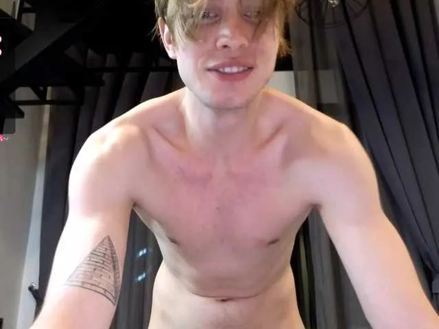 Live sex webcam photo for Cryptonb #277347093