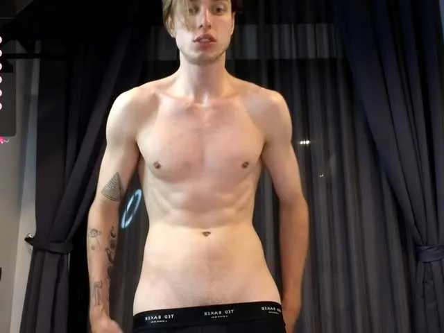 Live sex webcam photo for Cryptonb #277436322