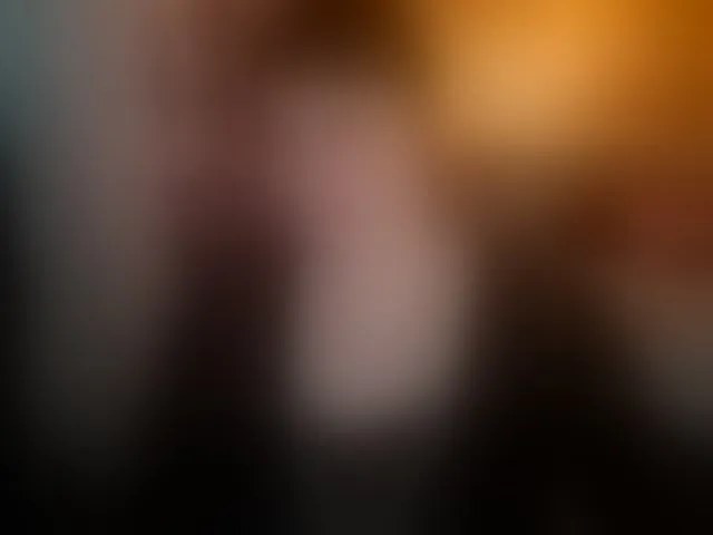 Live sex webcam photo for CrystaalStaar #292357703
