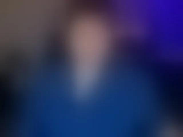 Live sex webcam photo for CrystaalStaar #292493830