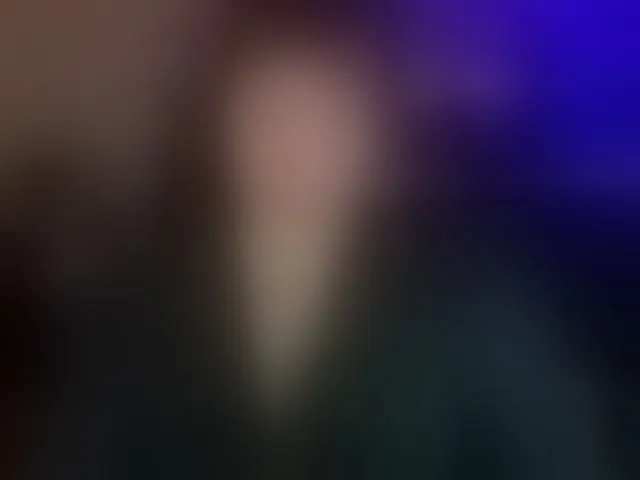 Live sex webcam photo for CrystaalStaar #292495424