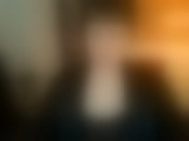 Live sex webcam photo for CrystaalStaar #293262333