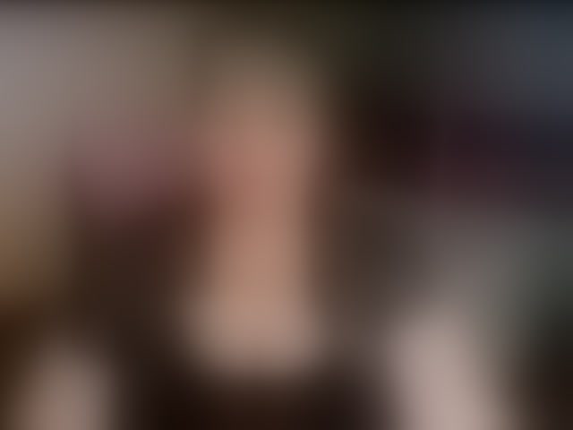 Live sex webcam photo for CrystaalStaar #294065172