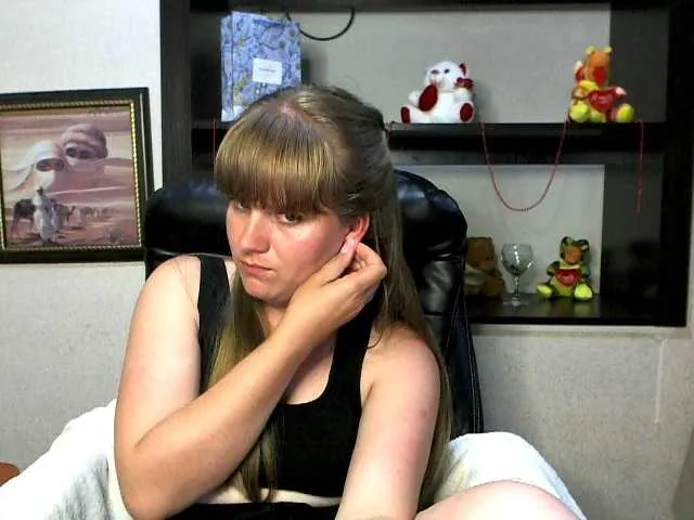 Live sex webcam photo for Crystal-Baby #273723587