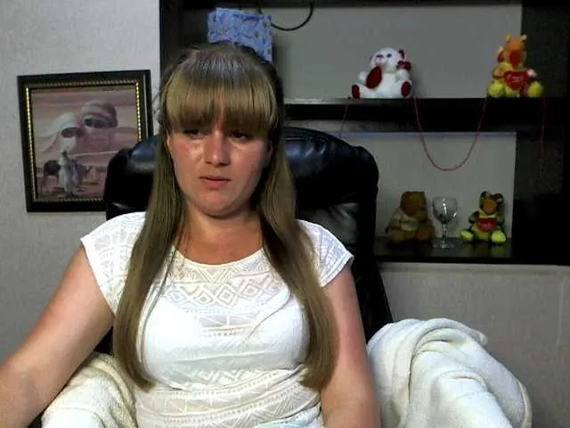 Live sex webcam photo for Crystal-Baby #273815690