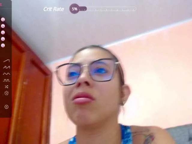 Live sex webcam photo for Crystal-Walls #290947424
