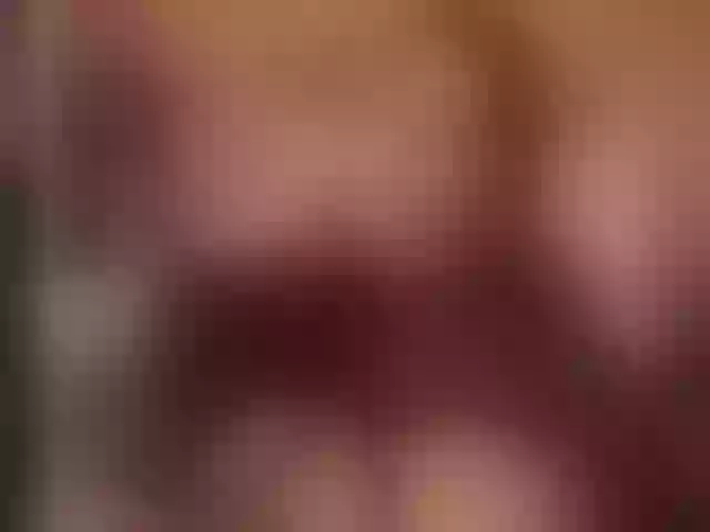 Live sex webcam photo for CrystalBarbie #276104191